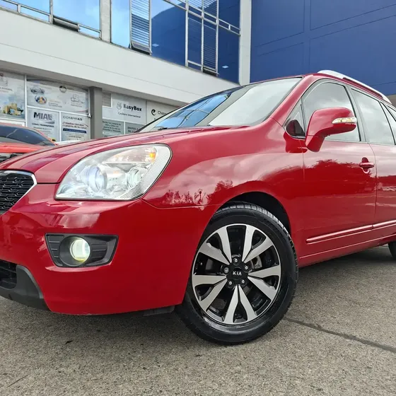 Kia Carens 2013 2.0 Rondo Ex