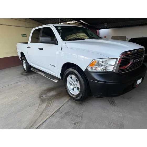 Ram Ram 1500 3.6 V6 Crew Cab 4x2