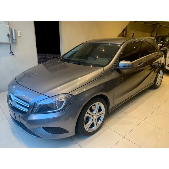 Mercedes-benz Clase A 1.6 A 200 At Urban B.efficiency 156cv