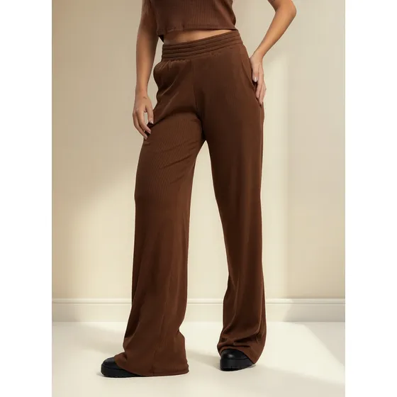 Calça Wide Leg Canelada Cintura Alta Com Bolso Basica