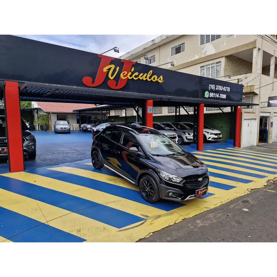 Chevrolet Onix 1.4 Activ Aut. 5p