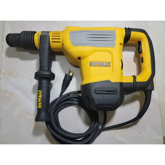 Martillo  Dewalt D25614 Sds Max 10.5 J 14 Amp