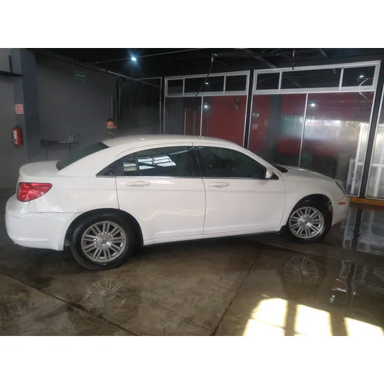 Chrysler Cirrus Touring L4 R-17 At
