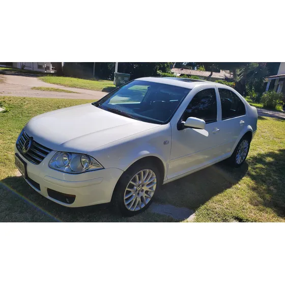 Volkswagen Bora 1.8 Highline T Tiptronic Cuero