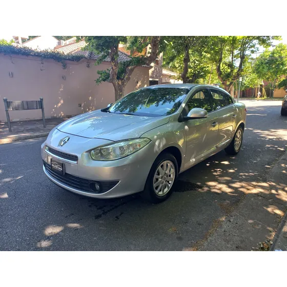Renault Fluence 2.0 Dynamique