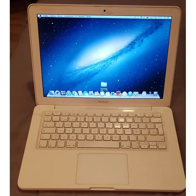 Apple Macbook 13  Powerbook Intel Core 2 Duo 2gb Ram Blanco