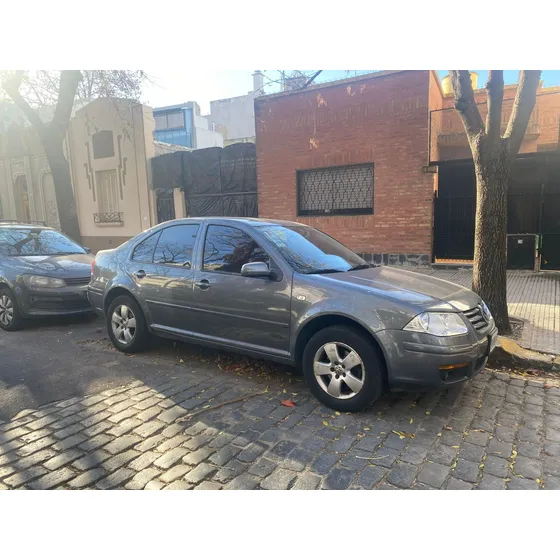Volkswagen Bora 2.0 Trendline 115cv Tiptronic