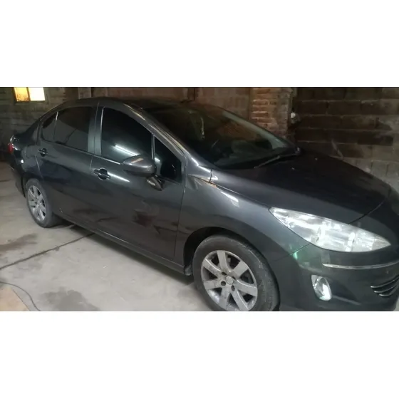 Peugeot 408 2.0 Allure 143cv