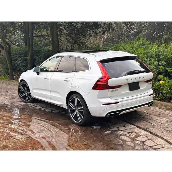 Volvo Xc60 2.0 T6 R-design Awd At