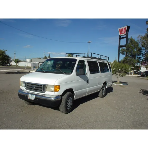 Ford Van 15 Psajeros