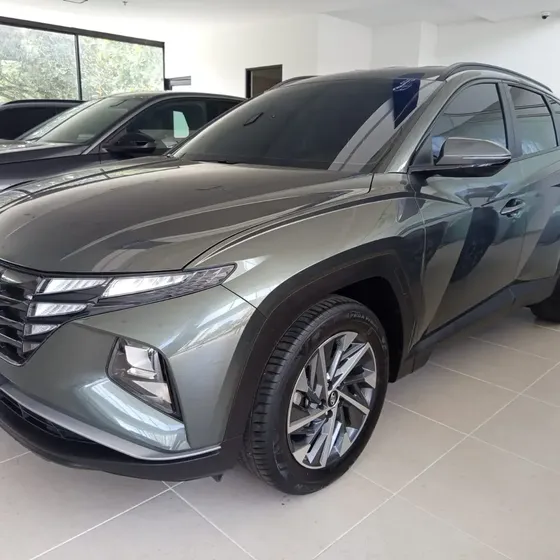 Hyundai Tucson 2.0 Attraction 4x2 At usado en Girón