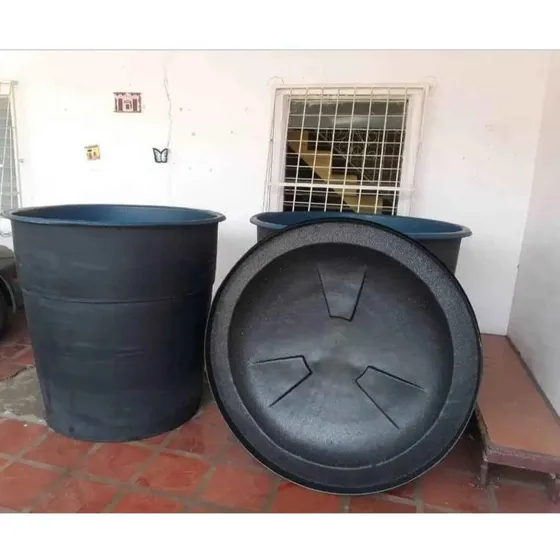 Tanques De Agua Nuevos De 1100 Litros