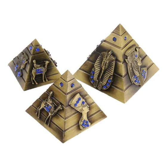 A Juego De Modelos De 3 Piezas/pirámides Egipcias, De M