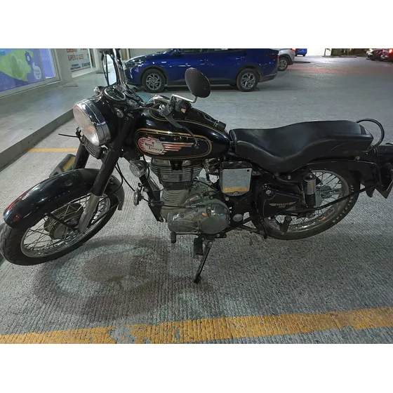 Todas Las Piezas Originales, Emblema Metálico, Pintada A Man