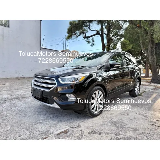 Ford Escape Titanium Ecoboost 4 Cilindros Turbo 4x4 Panorámica