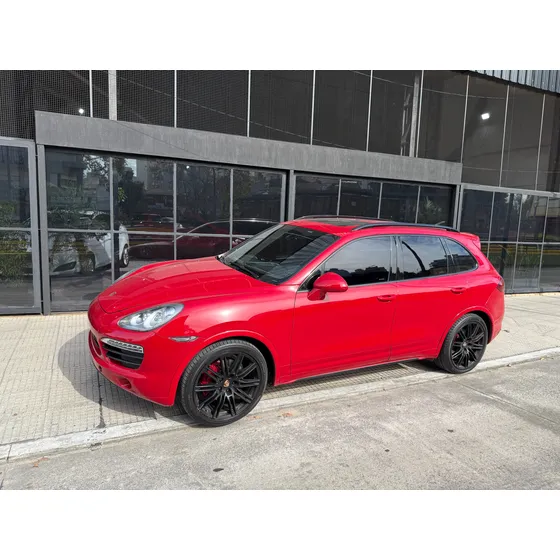 Porsche Cayenne 4.8 Turbo S 550cv