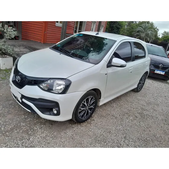 Toyota Etios 1.5 Xls 6mt