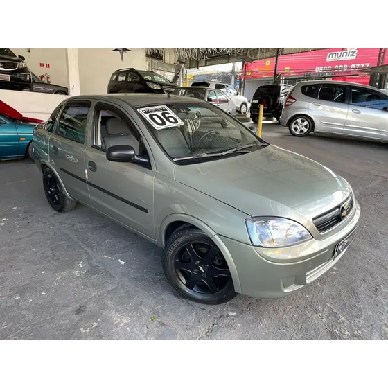 Chevrolet Corsa Sedan 1.0 Maxx Flex Power 4p