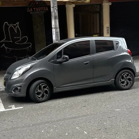Chevrolet Spark 2015 1.2 Gt M300 Ltz
