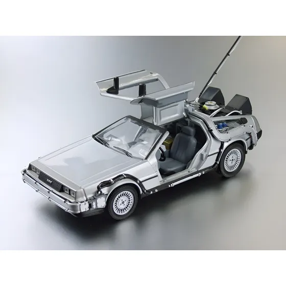 Auto Volver Al Futuro 1 Delorean Welly Escala 1:24