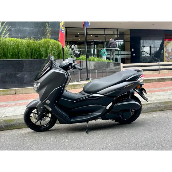  Yamaha Nmax 2023 - ¡ 550 Km!