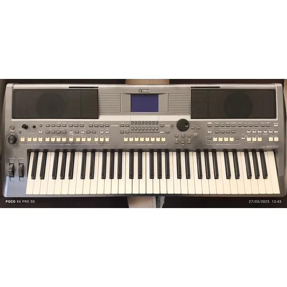Teclado Yamaha Psr S670