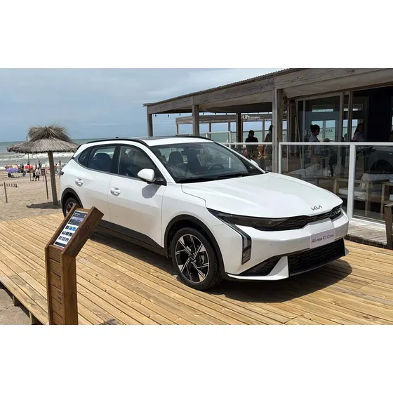 Kia K3 Cross 1.6 Gt Line At