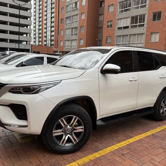 Toyota Fortuner 2022 2.4 Street At 7as
