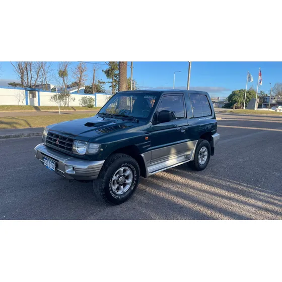 Mitsubishi Montero 2.8 Gls I