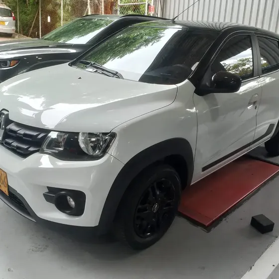 Renault Kwid 2022 Iconic Mt 1,0l 12v 4ab Abs