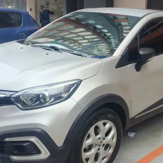 Renault Captur 2023 1.6 Zen Mt