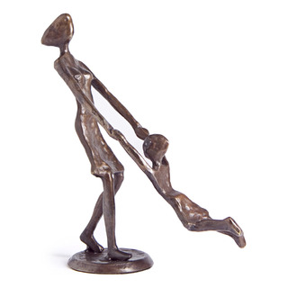 Estatuilla De Bronce Fundido En Arena Para Cariño Familiar. Estatuilla De Bronce Fundido En Arena Para Cariño Familiar.