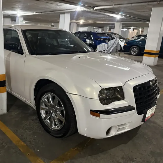 Chrysler 300c 2010 5.7 C Hemi At