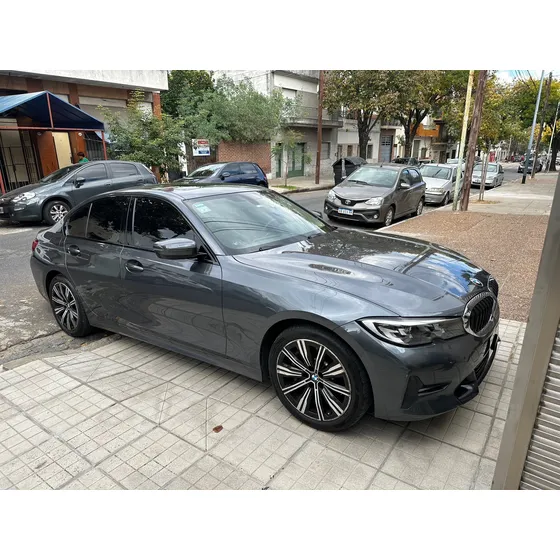 Bmw Serie 3 3.0 330i Sedan Sport 252cv