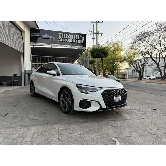 Audi A3 1.4 Sedán 35tfsi Select At Dsg