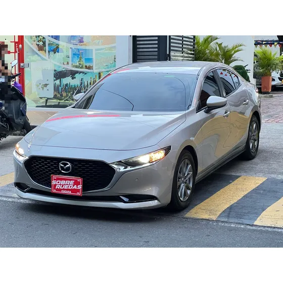 Mazda 3 2.0 Touring At Hibrido Ligero - Mhev