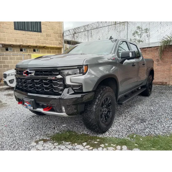 Chevrolet Cheyenne 6.2 Doble Cab Zr2 4x4 At