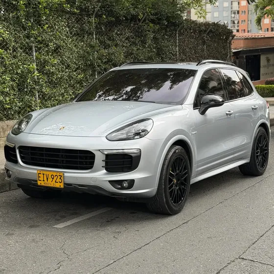 Porsche Cayenne S Coupé 2018 Porche Cayenne S E Hybri