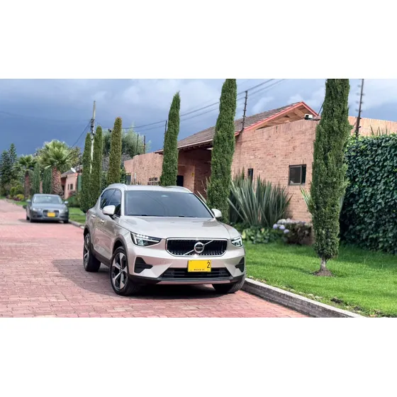 Volvo Xc40 2.0 Hibrid