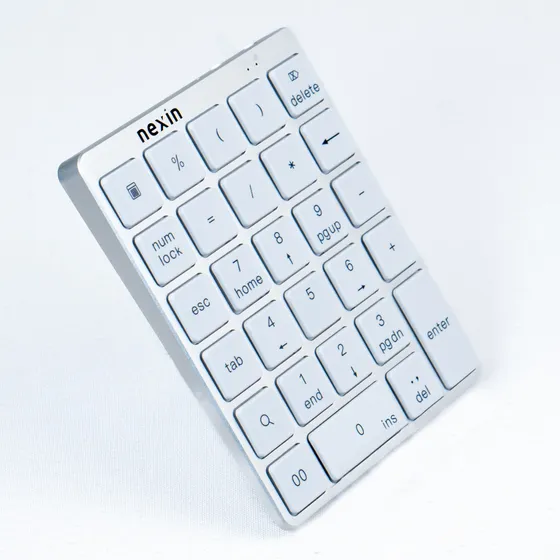 Teclado Numerico Slim Bluetooth P/ Apple Macbook 10m Slim