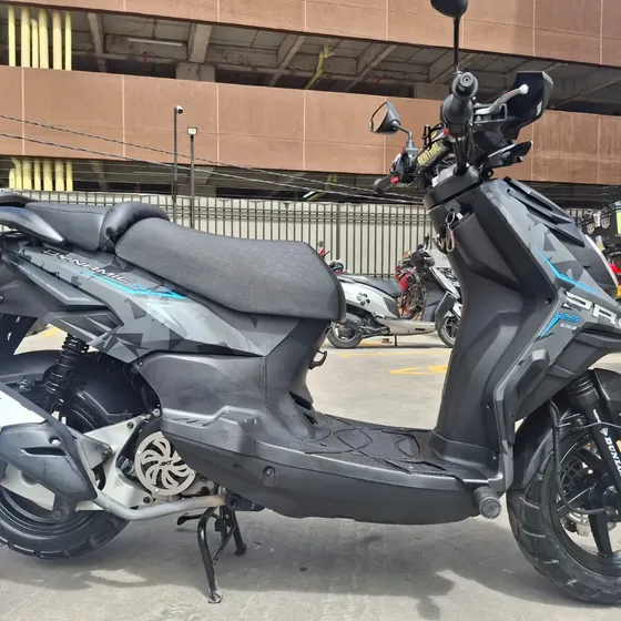 Vendo Moto Dinamic-pro Camuflada -único Dueño