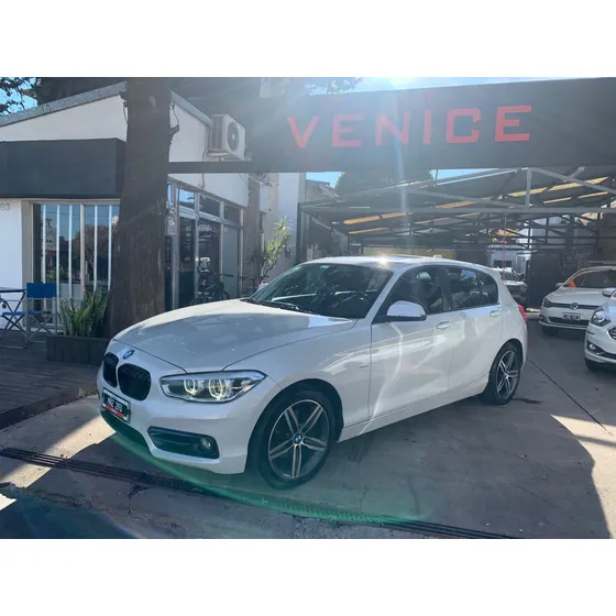 Bmw Serie 1 1.6 120i Sport Line At 177cv