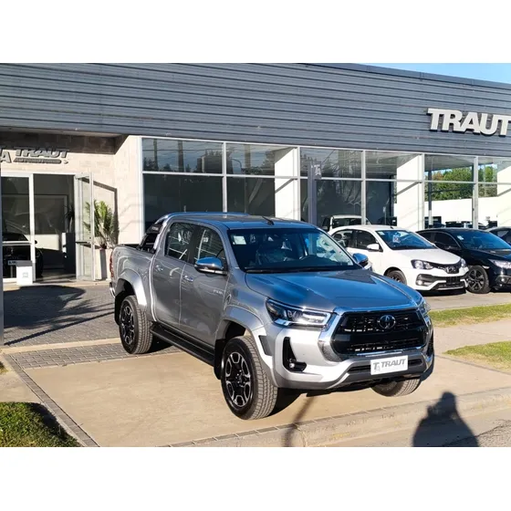 Toyota Hilux Pick-up 2.8 Cd Srx 204cv 4x4 At