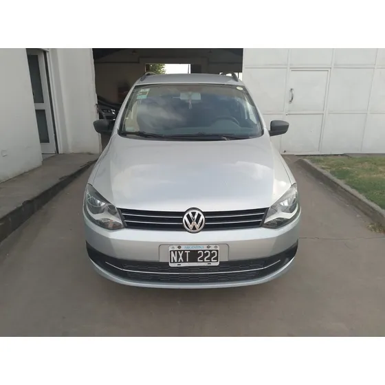 Volkswagen Suran 1.6 Comfortline 101cv