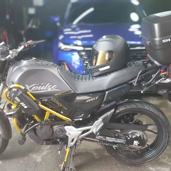 Hero Xpulse 200t, 12,000 Km, Maletero, Defensa, Exploradora