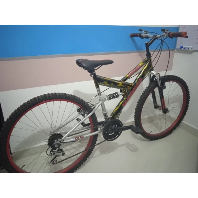 Bicicleta, Doble Suspensión, 26 , Shimano. Usada