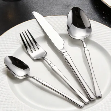 Jogo De Talheres Faqueiro Luxo Aço Inox 24 Peças Garfo Faca Prateado