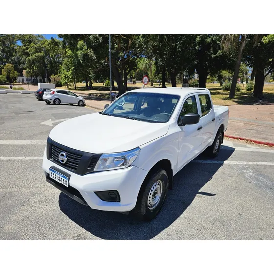 Nissan Np300 Frontier 2.5 S 161 Hp Doble Cabina
