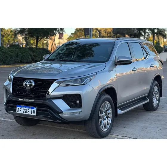 Toyota Hilux Sw4 2.8 Srx 177cv 4x4 7as At