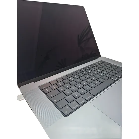 Apple Macbook Pro A2485 M1 Pro 32ssd 512 Gb Ram Novo Sem Uso